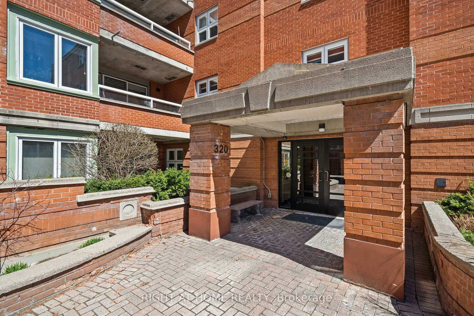 Condo for sale at 301-320 Crichton Street, Ottawa, Ontario, K1M 1W5 - Lindenlea - MLS: X13060546