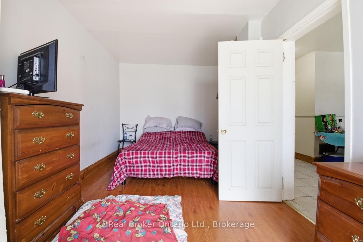 307 Wallace Avenue S • Welland, ON photo 38