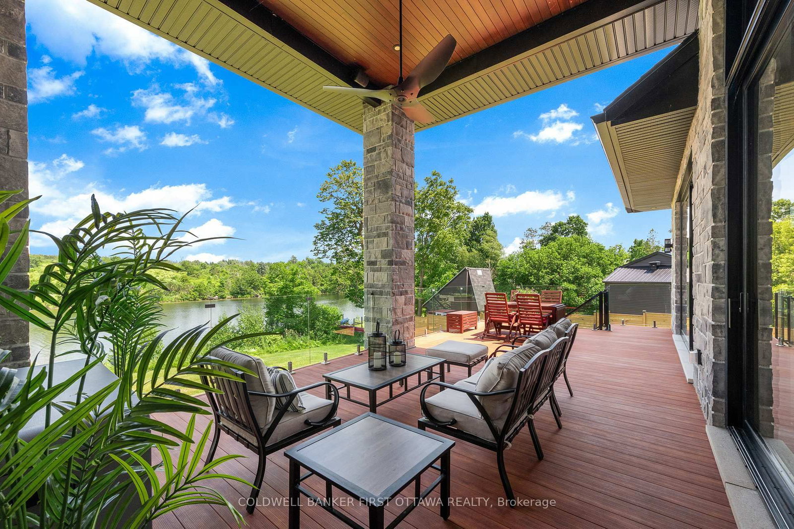 1981 PRINCE OF WALES Dr, Ottawa, view 25