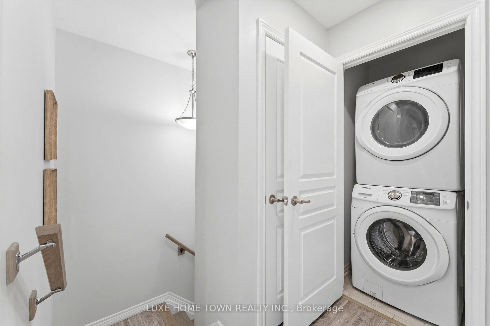 100 Monarch Street - Photo 29