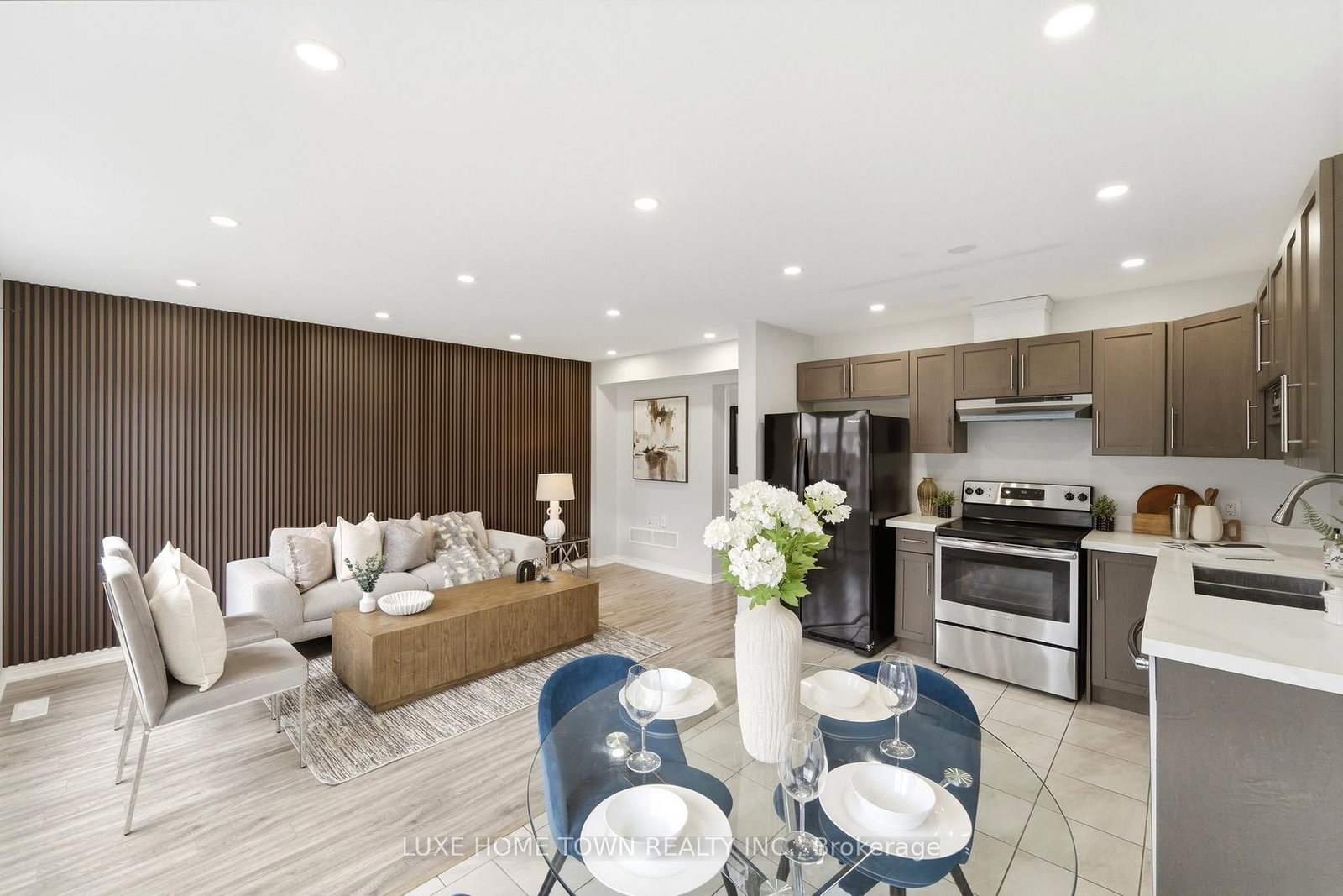 100 Monarch Street - Photo 5