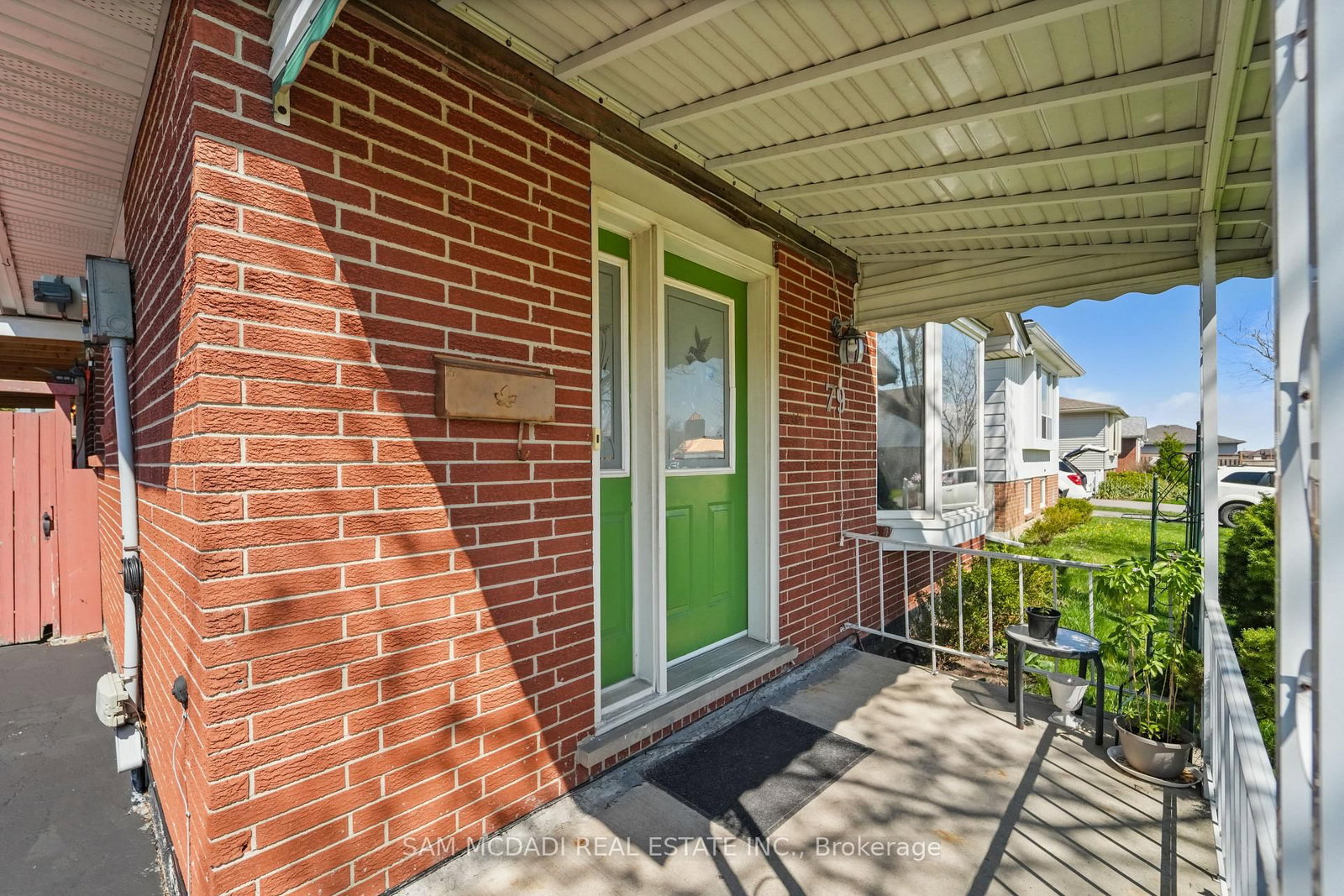 Listing Image 6