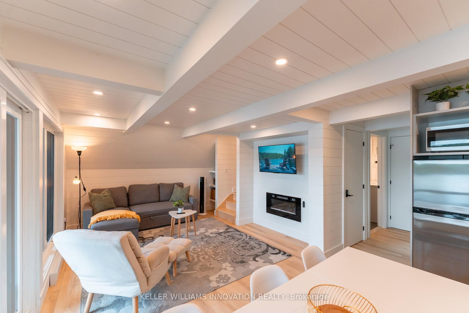 201 N Menominee Lake Road • Huntsville, ON photo 5