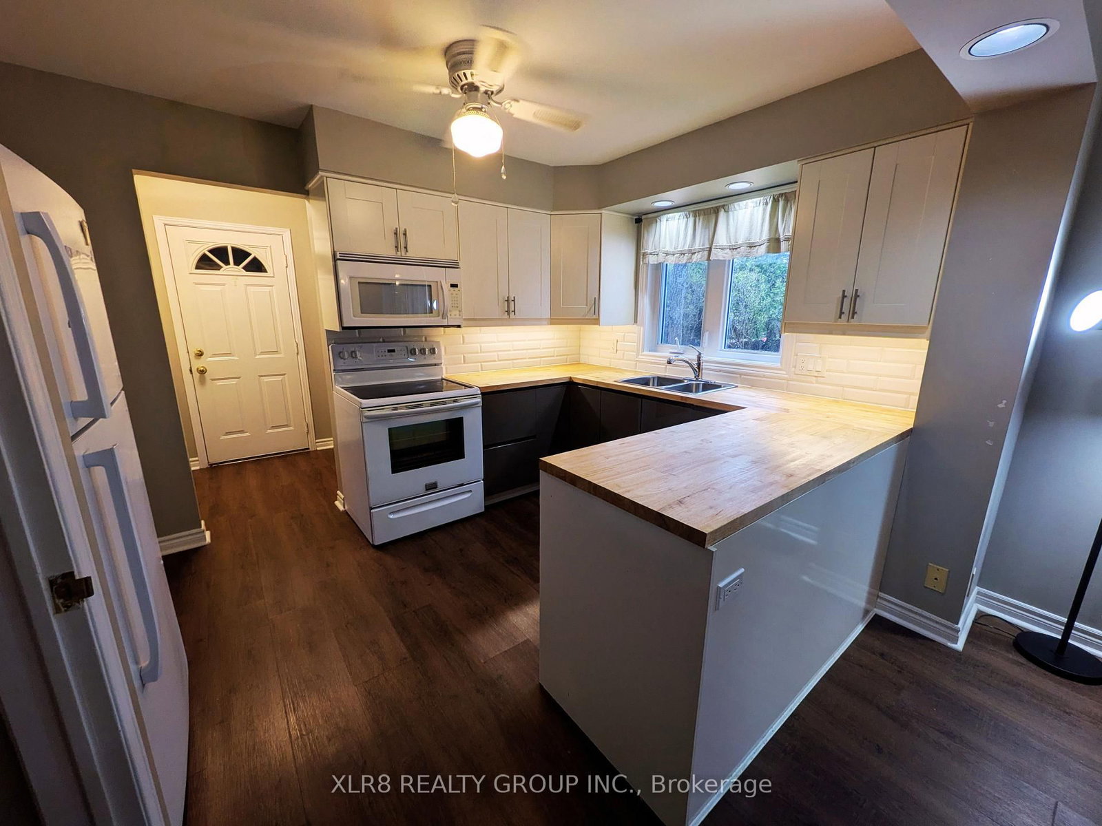 12 John Sidney Crescent • Ottawa, ON photo 11