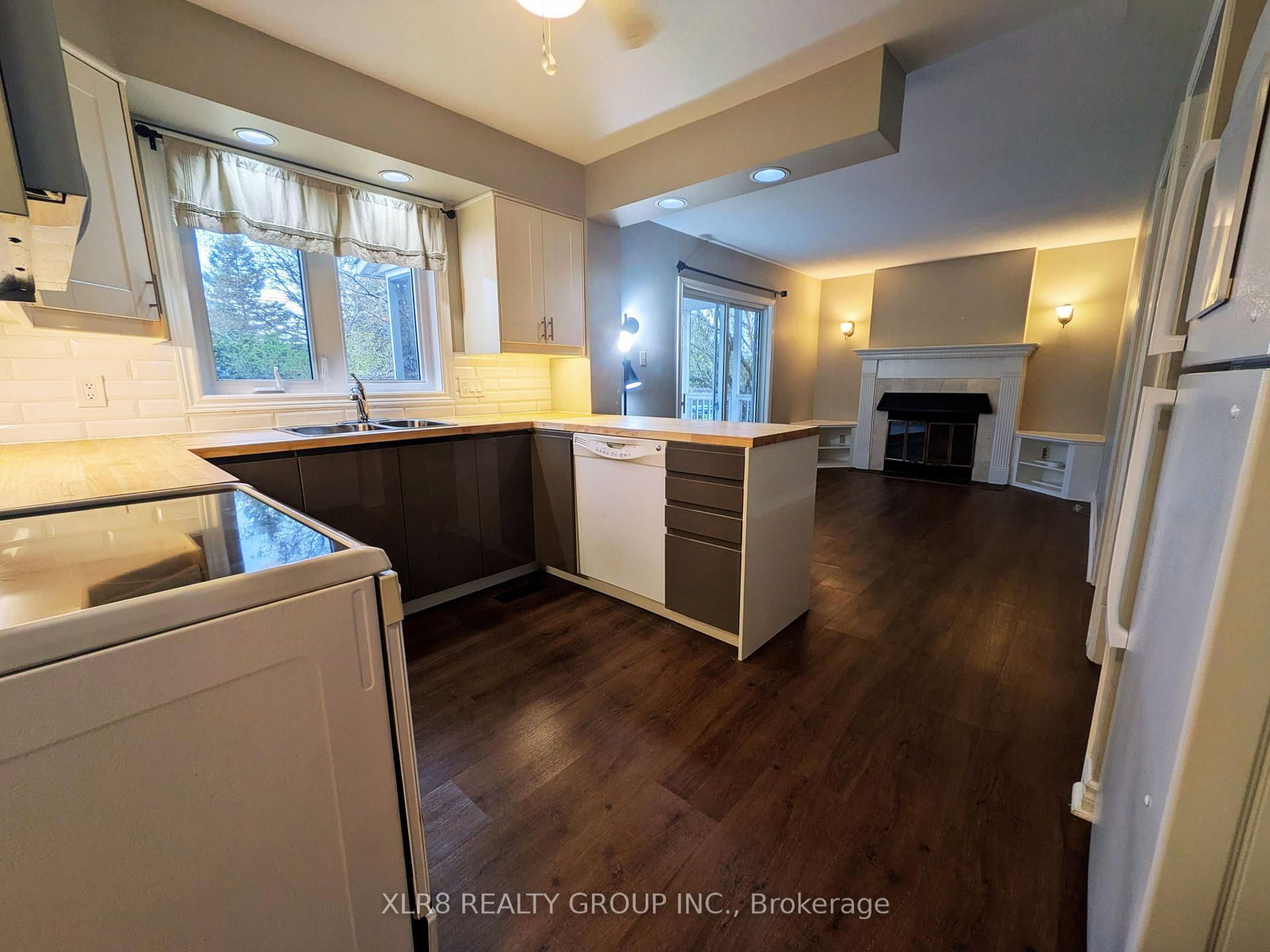 12 John Sidney Crescent • Ottawa, ON photo 12