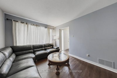 12 John Sidney Crescent • Ottawa, ON photo 7