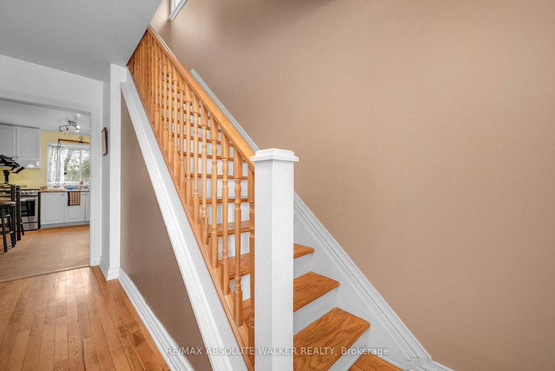 144 Viewmount Drive