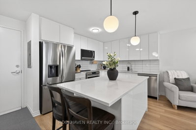 Unit 503 — 5 Hamilton Street N — photo 5