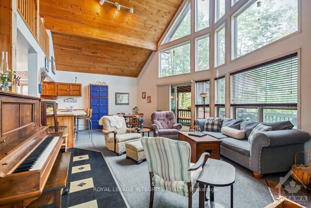6059 Centennial Drive • Renfrew, ON photo 6