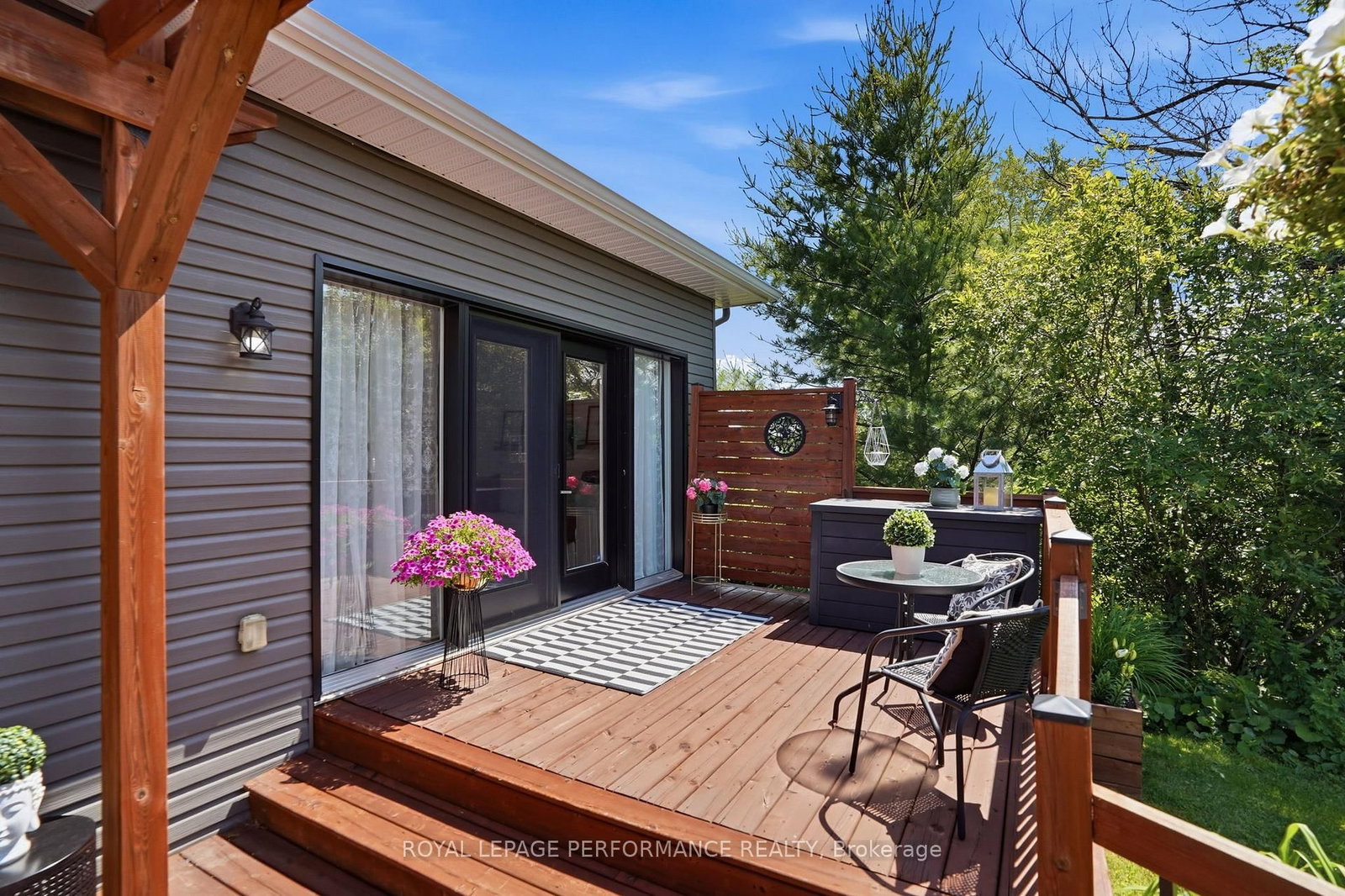 1560 SANDY HILL Road • Champlain, ON photo 40