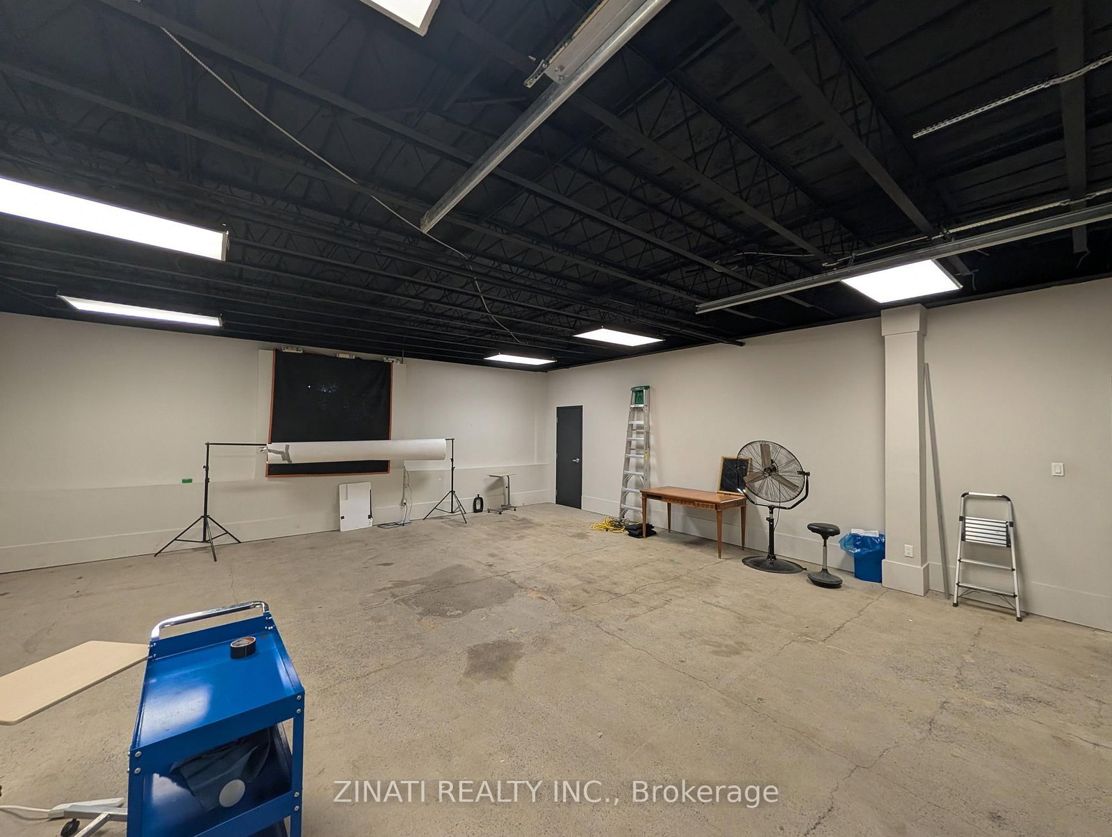 299 Bank Street - Photo 29