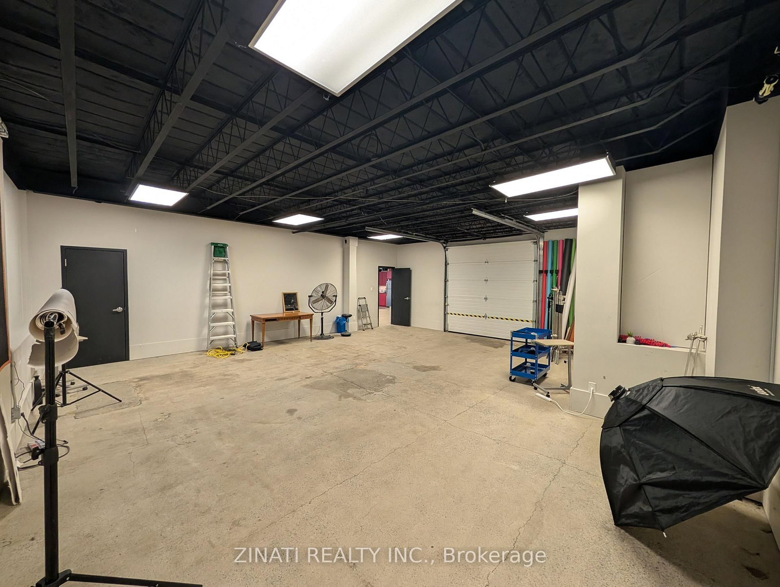 299 Bank Street - Photo 30
