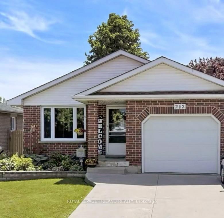 Detached House for sale at 252 Josselyn Drive, London South, Ontario, N6E 3S5 - South X - MLS: X13061844