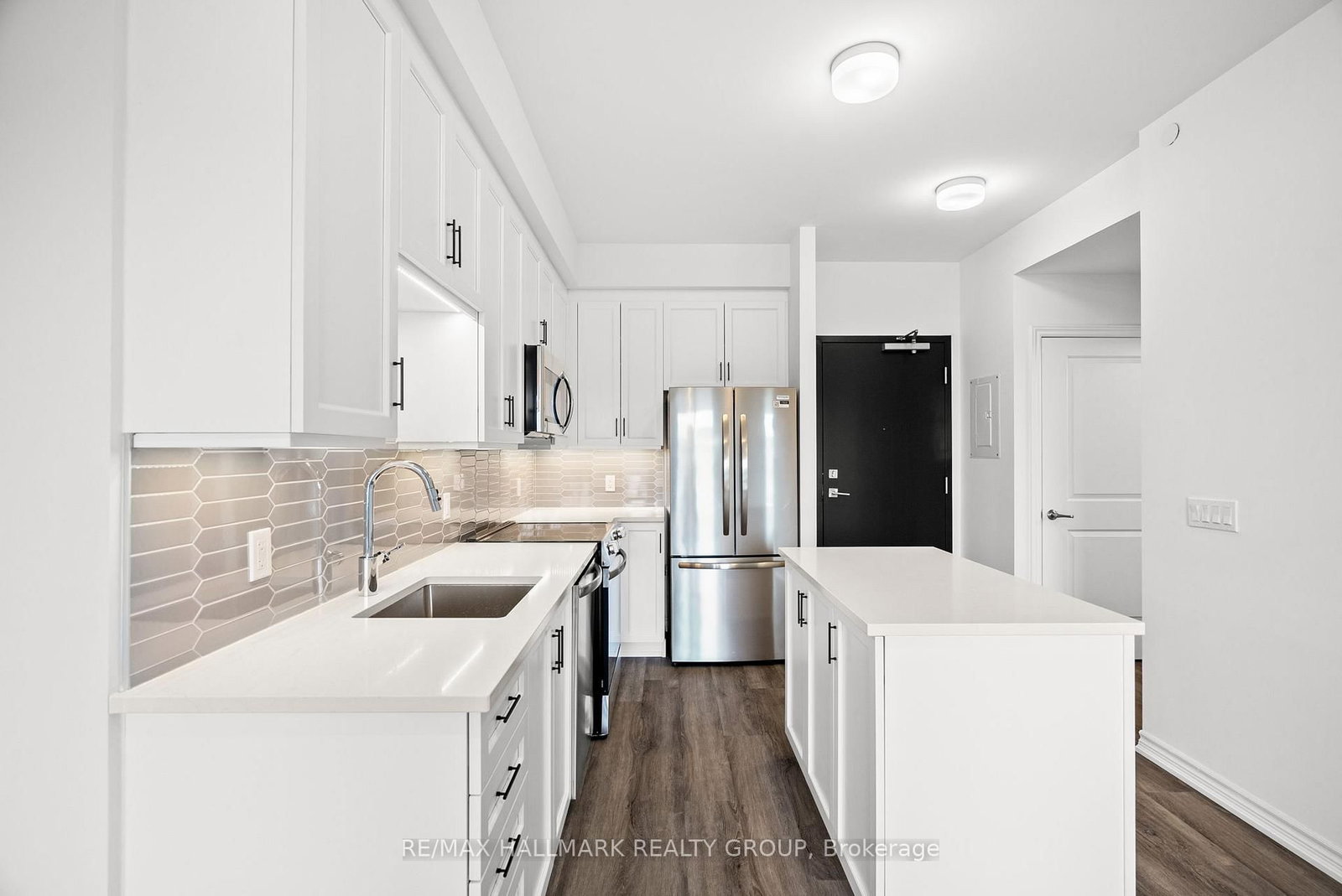 1350 Hemlock Road, Unit 218 - Photo 14