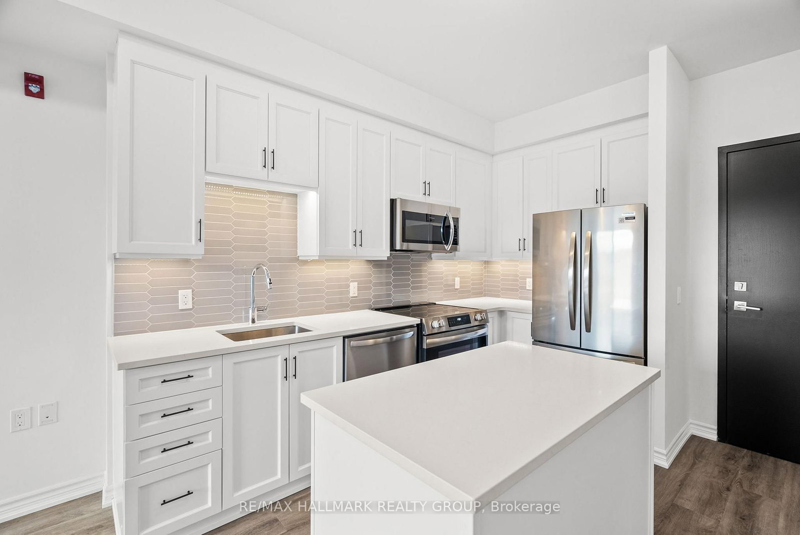 1350 Hemlock Road, Unit 218 - Photo 15