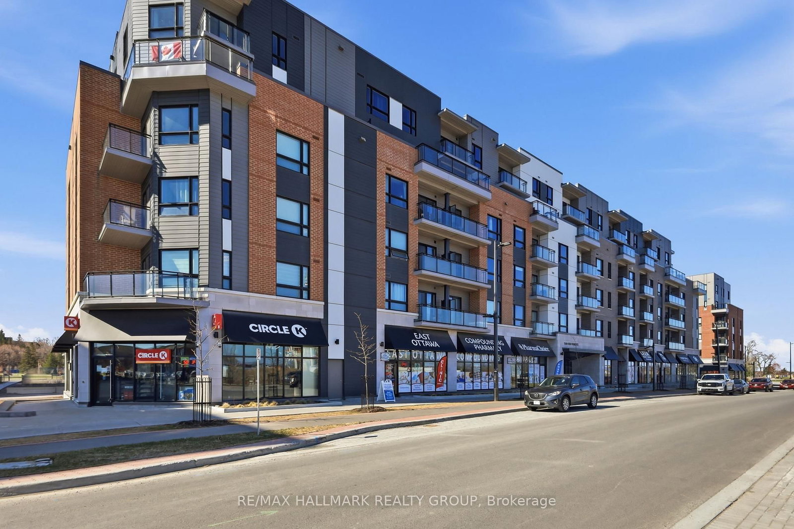 1350 Hemlock Road, Unit 218 - Photo 2