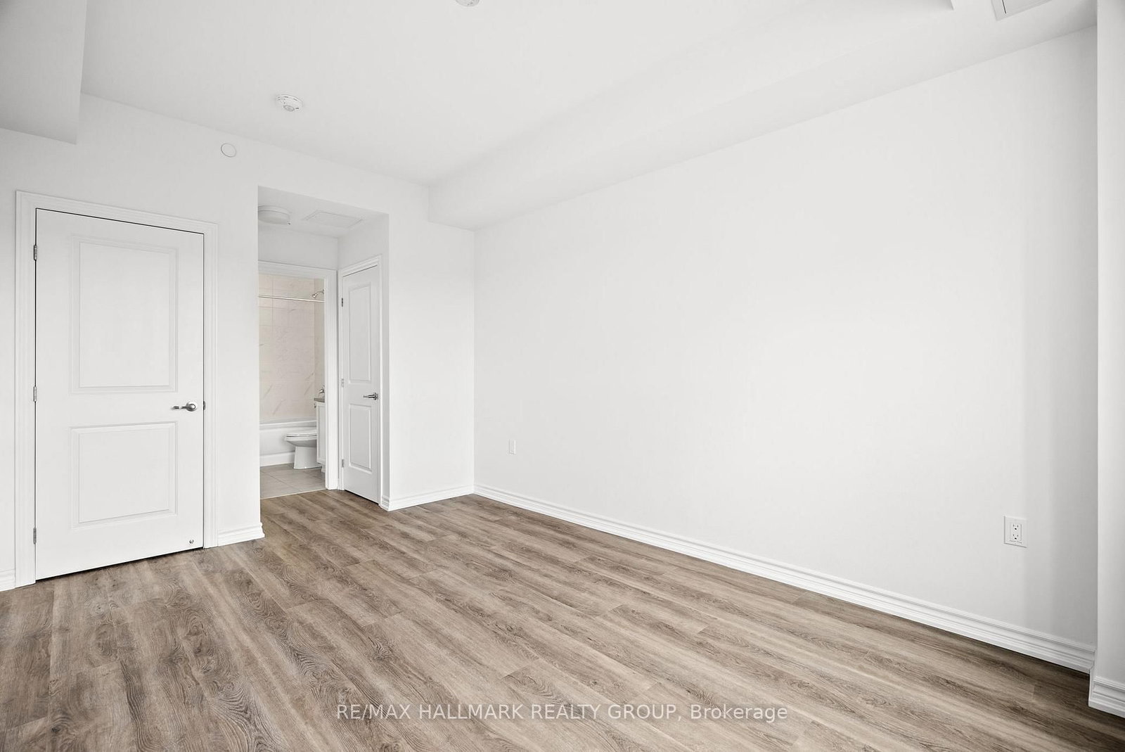 1350 Hemlock Road, Unit 218 - Photo 24