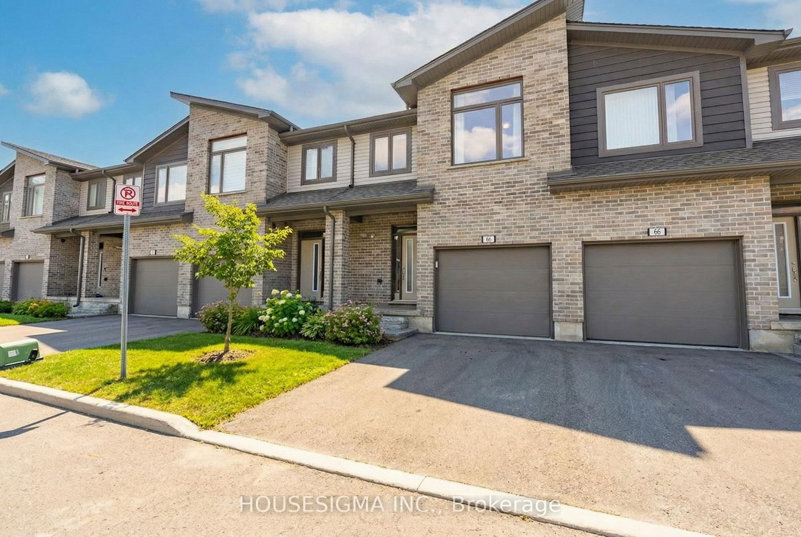 Townhouse for sale at 66-2070 Meadowgate Boulevard, London South, Ontario, N6M 0H5 - South U - MLS: X13062112
