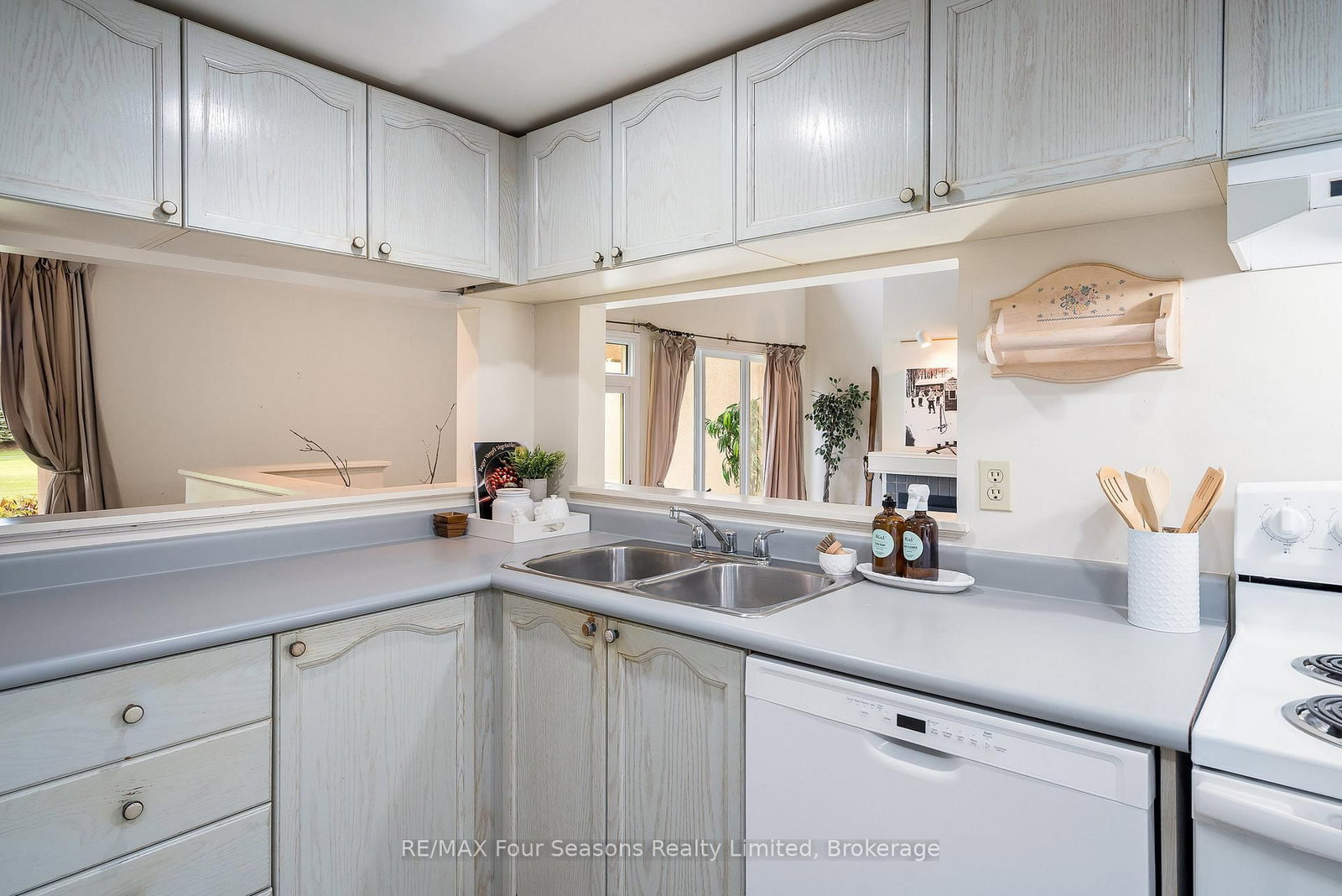 107 Wintergreen Place, Unit 113 - Photo 17