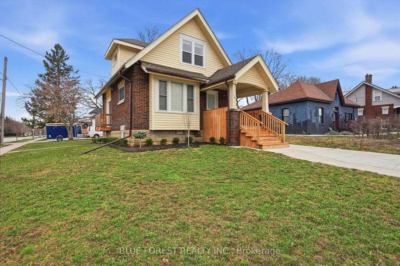 home for sale on 178 Thompson Road