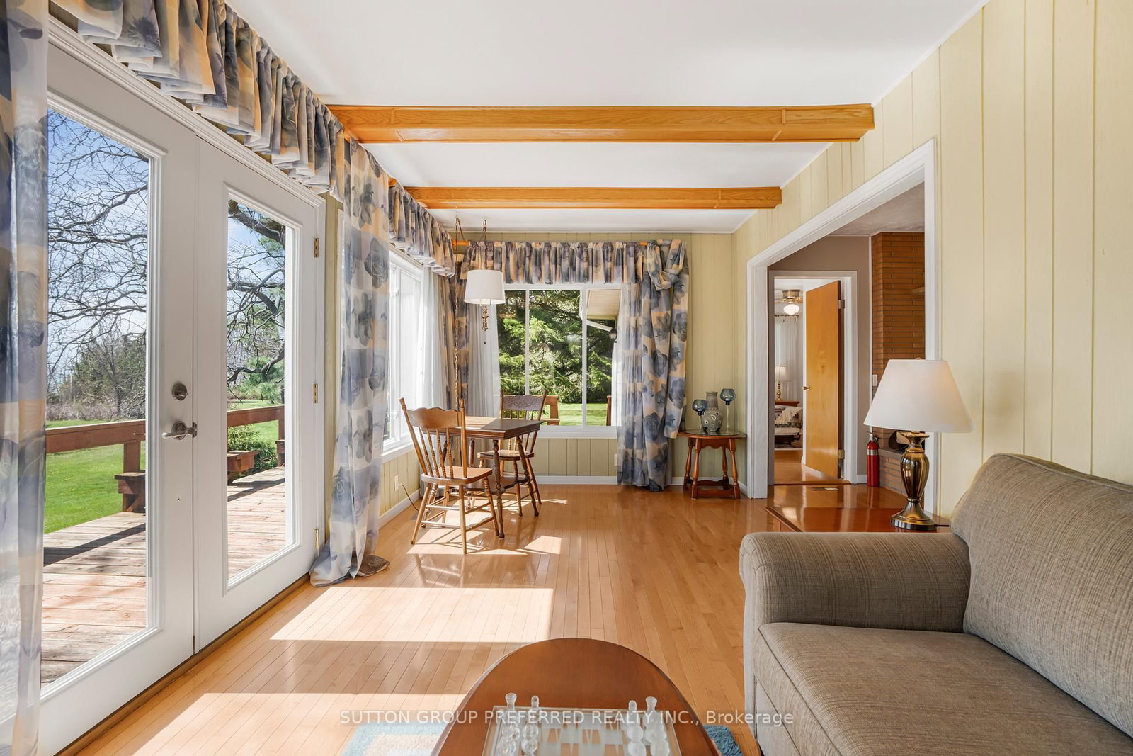 Listing Image 15