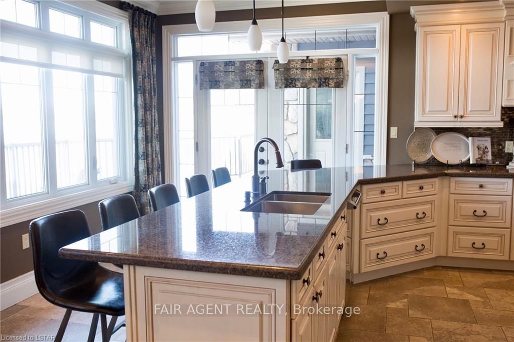 10 MILL Road • Parry Sound Remote Area, ON photo 8