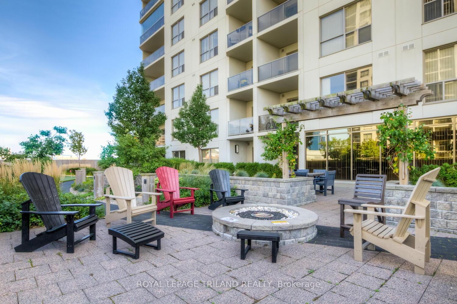 330 Ridout Street N, Unit 801 - Photo 33