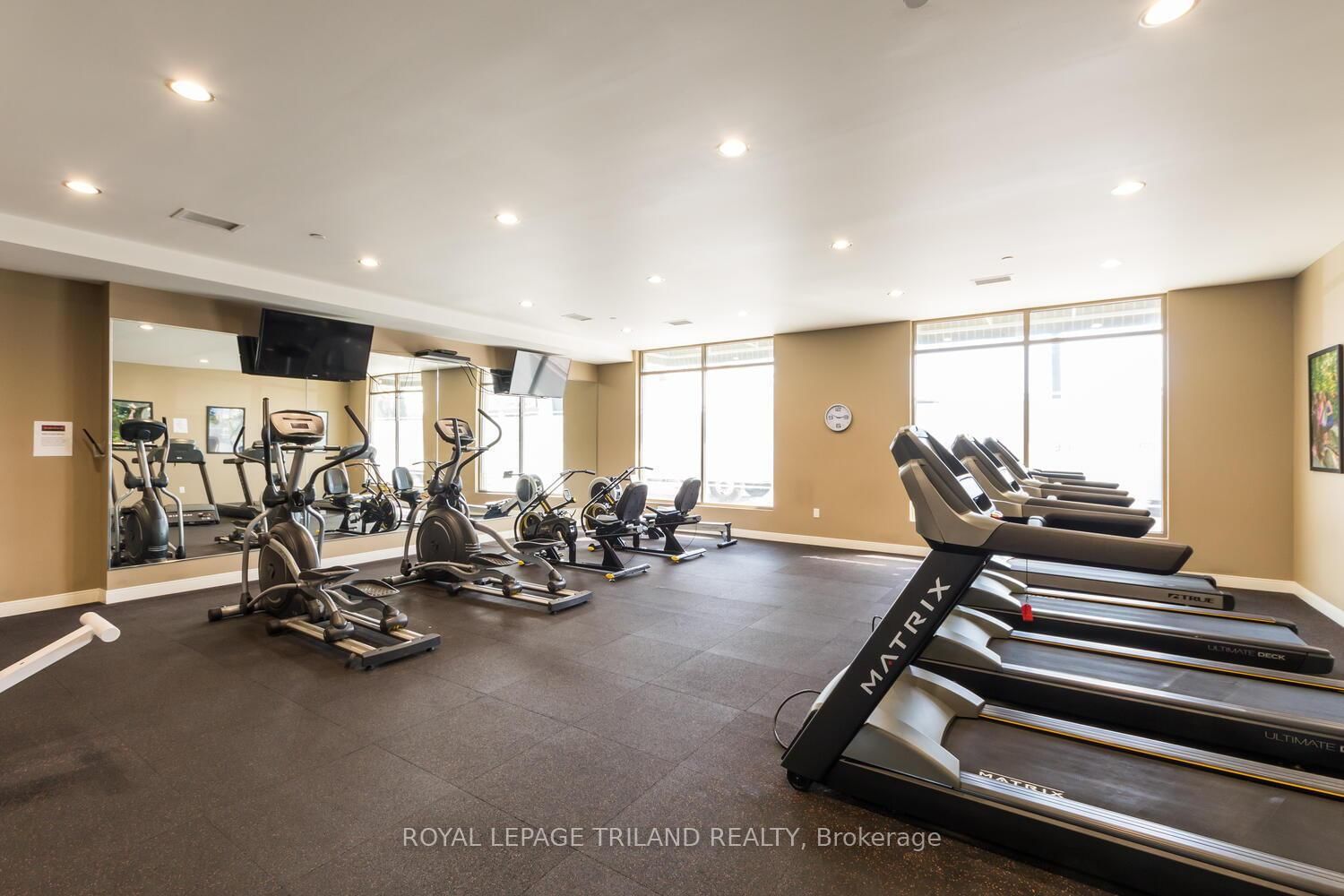 330 Ridout Street N, Unit 801 - Photo 49