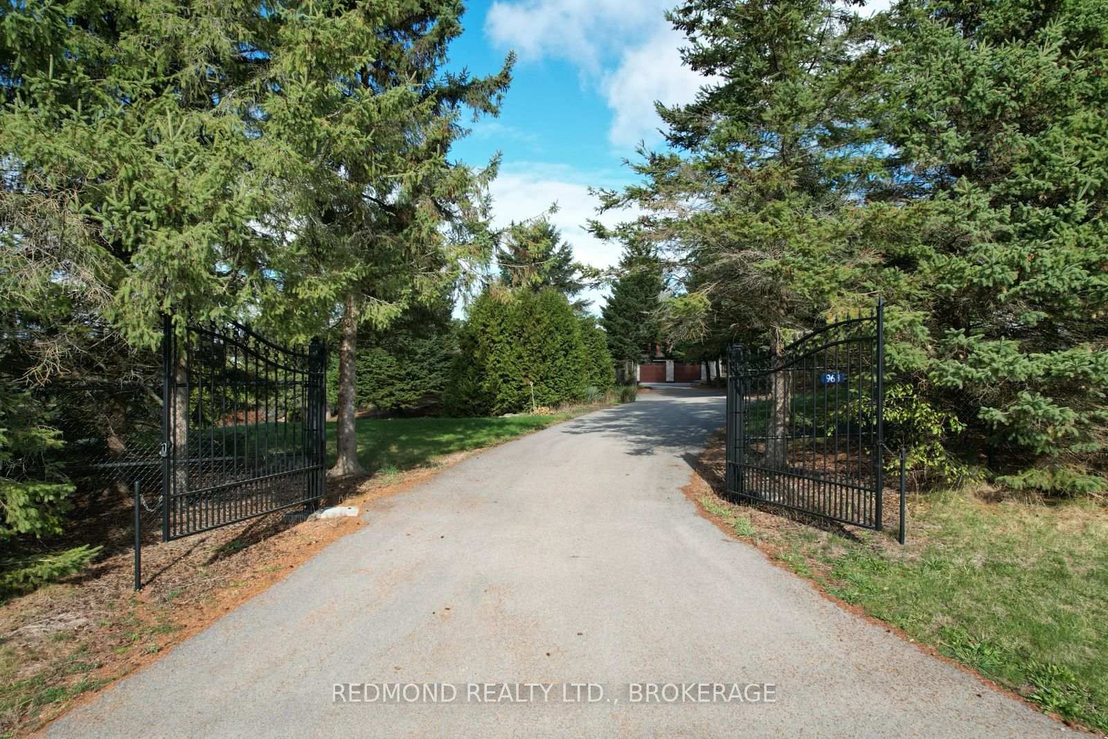 968 Cty Rd 2 Road • Front of Leeds & Seeleys Bay, ON photo 3