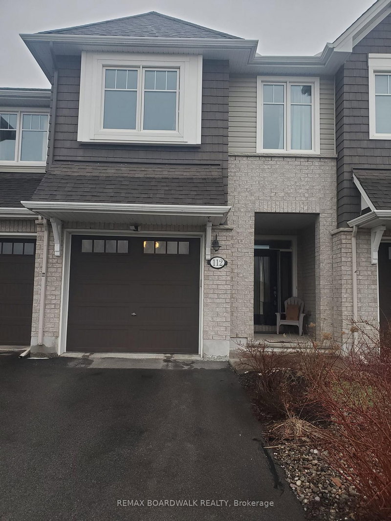 home for lease on 112 KESTREL Street