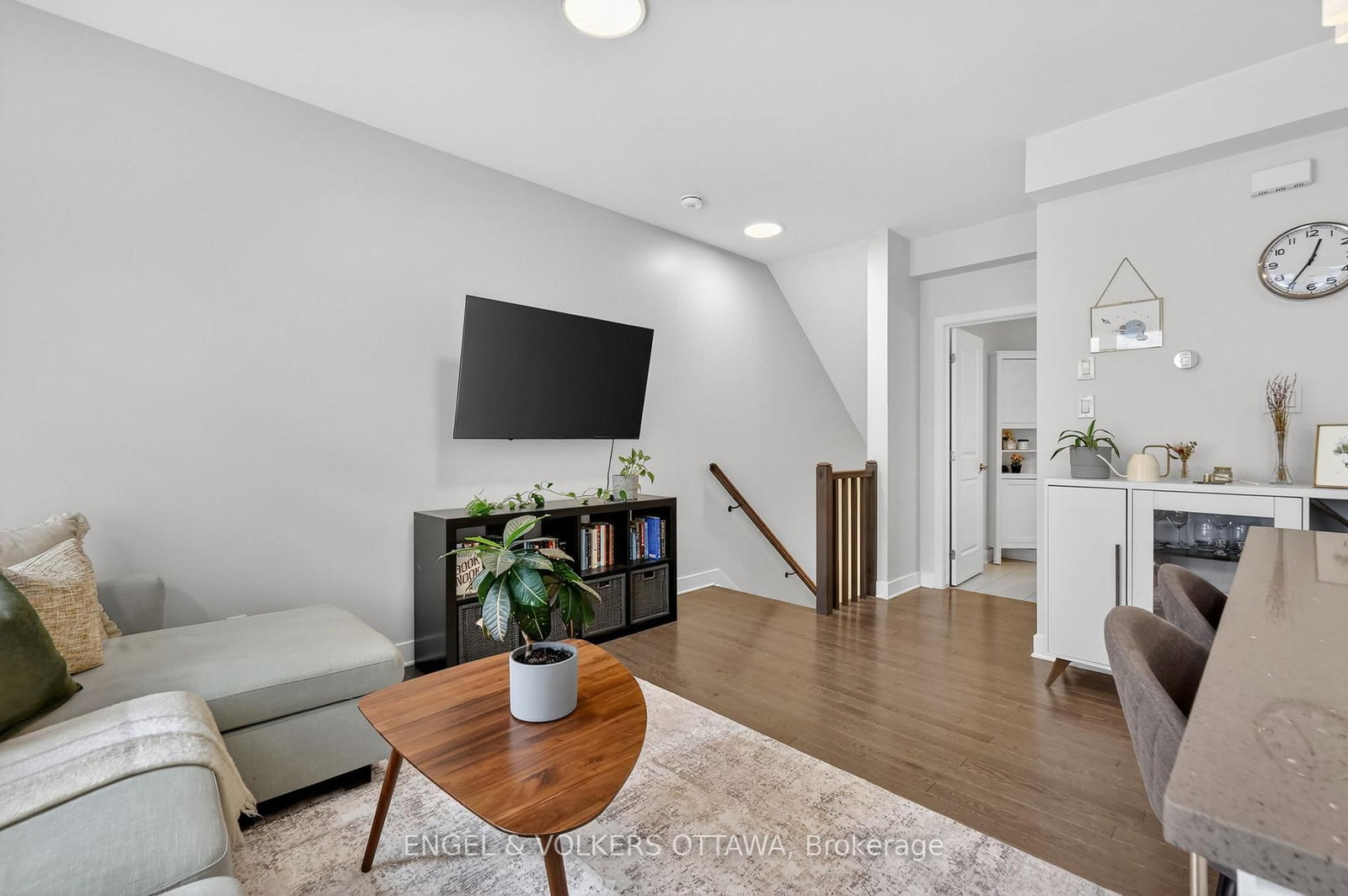 192 Forward Avenue, Unit A - Photo 14