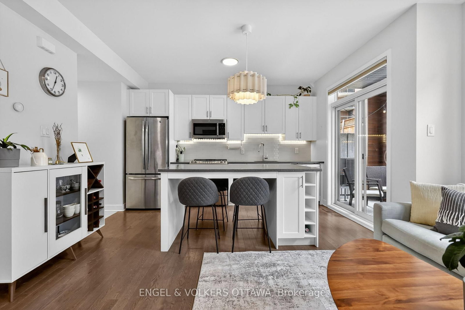 192 Forward Avenue, Unit A - Photo 9