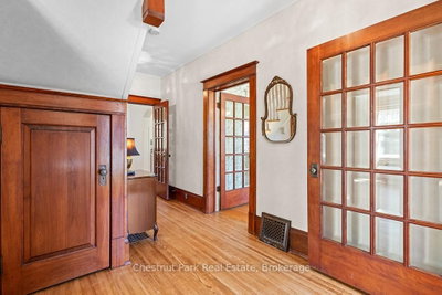 190 4th Street W • Owen Sound, ON photo 8