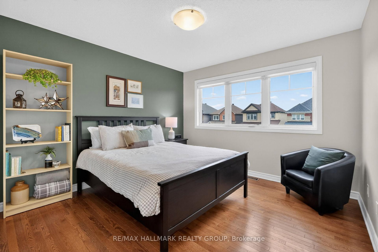 558 Genevriers Street - Photo 21