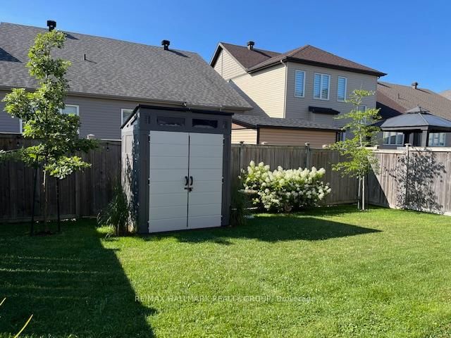 558 Genevriers Street - Photo 38