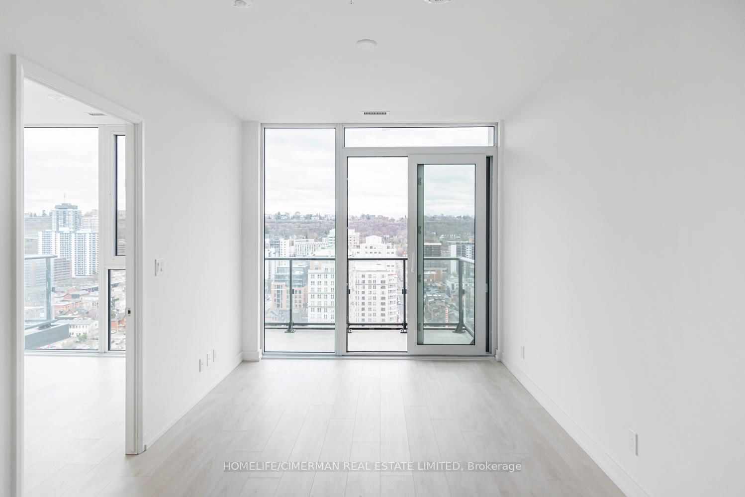 75 James Street S, Unit 2016 - Photo 12