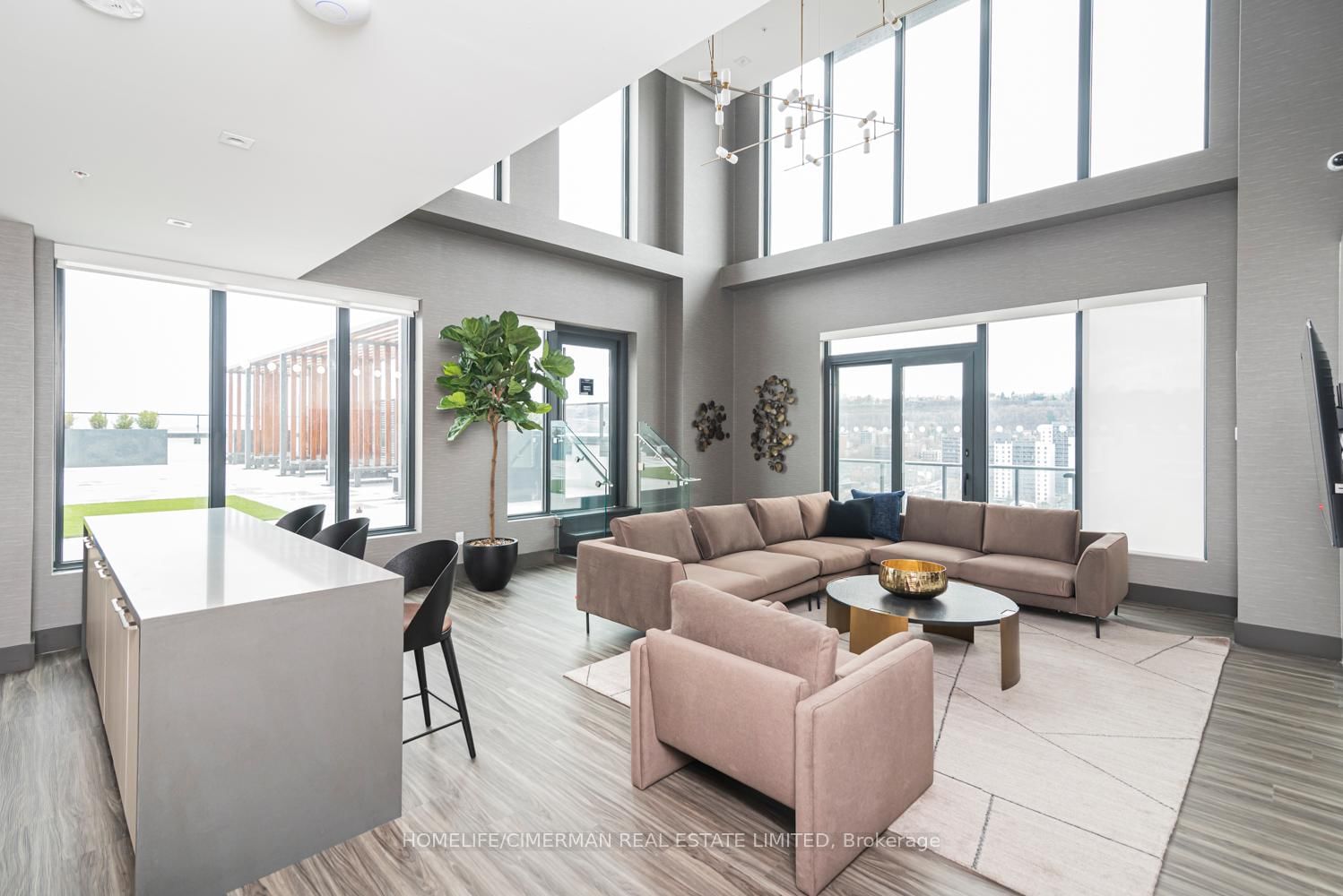 75 James Street S, Unit 2016 - Photo 40