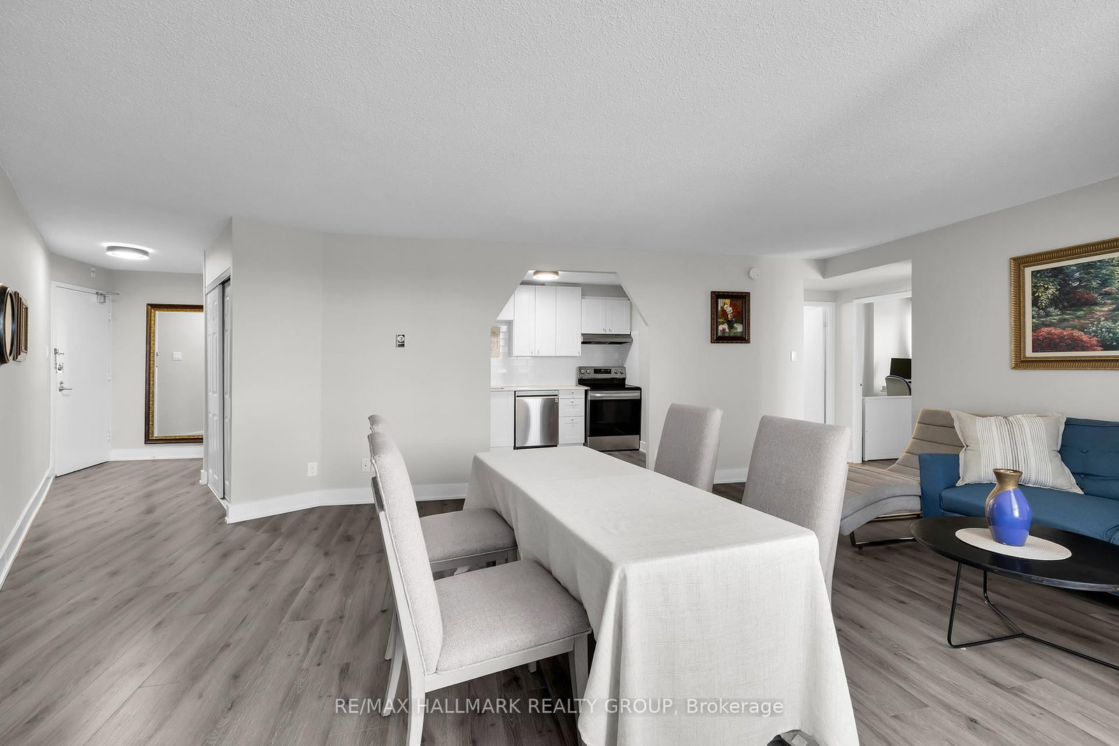 900 Dynes Road • #407 • Ottawa, ON photo 11