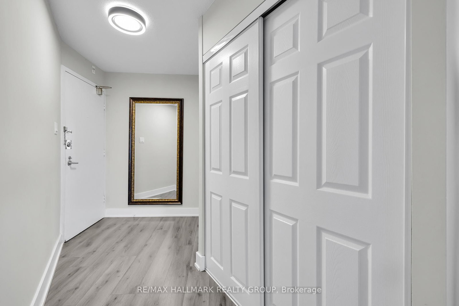 900 Dynes Road • #407 • Ottawa, ON photo 6