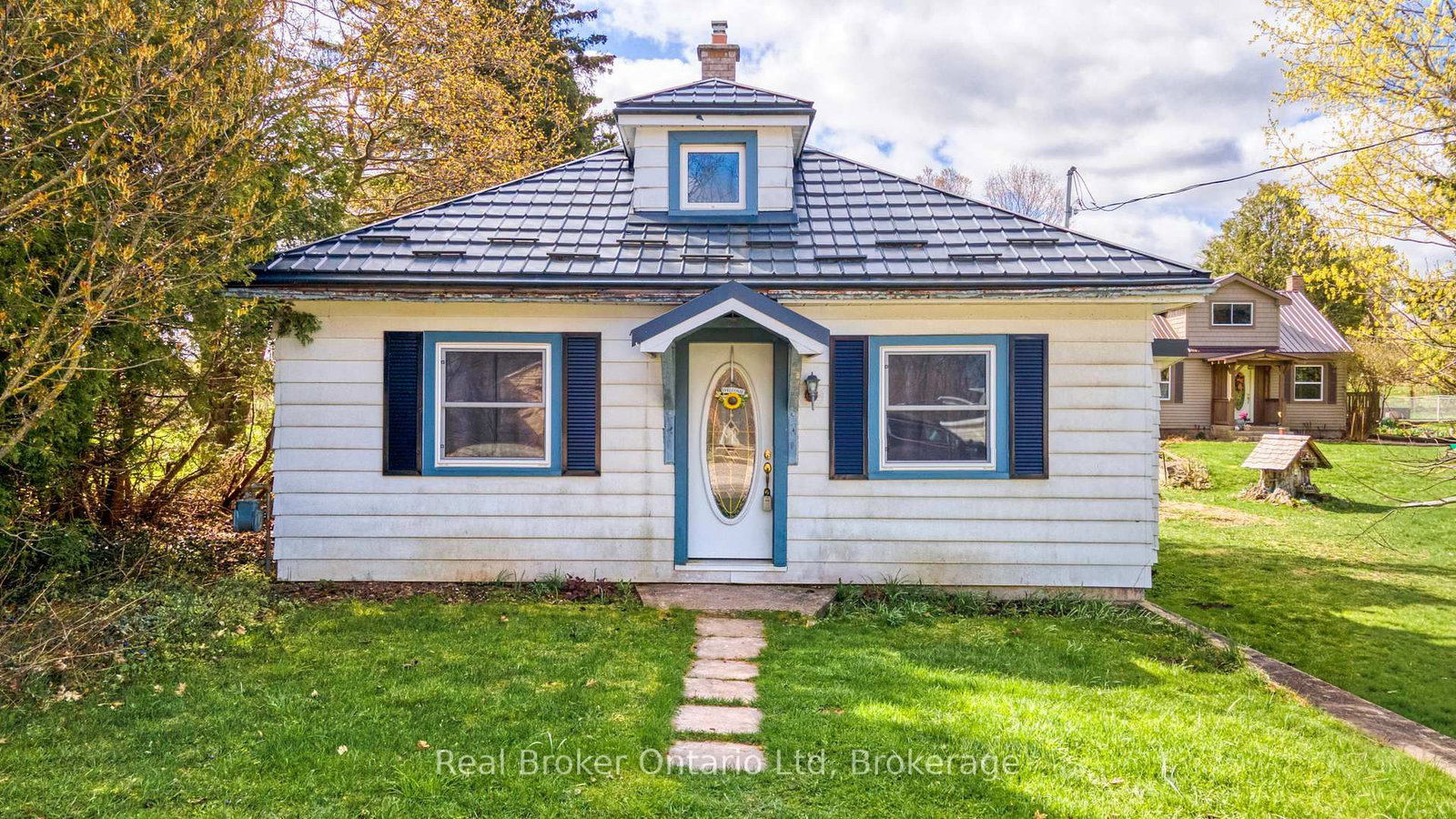 Listing Image 2