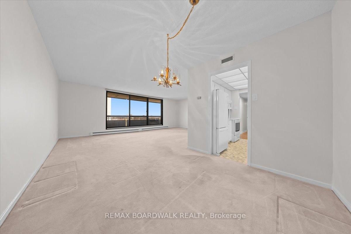 20 The Driveway Drive, Unit 702 - Photo 10