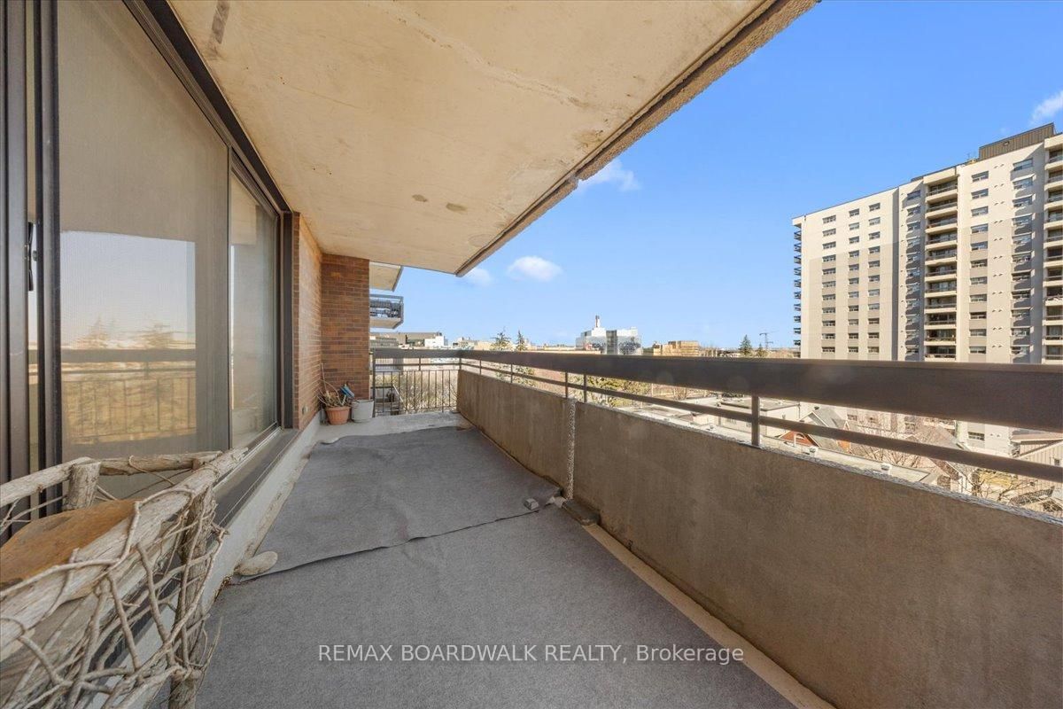 20 The Driveway Drive, Unit 702 - Photo 25