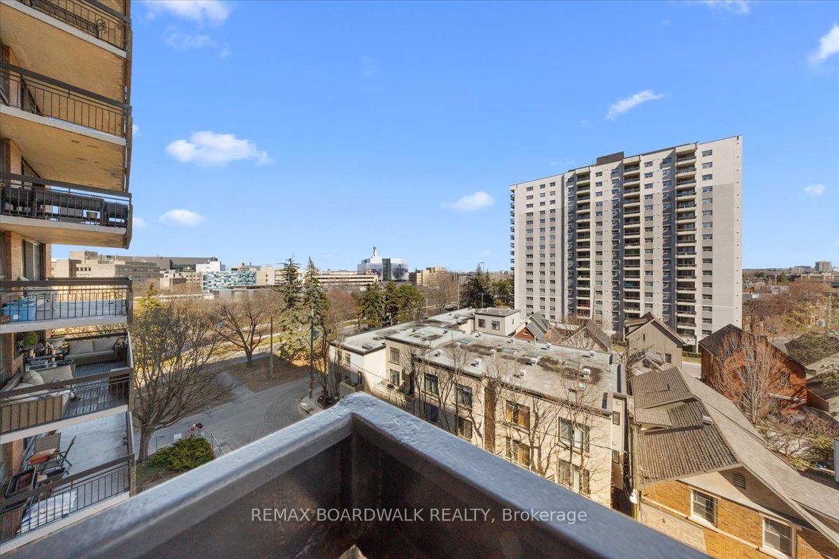 20 The Driveway Drive, Unit 702 - Photo 27
