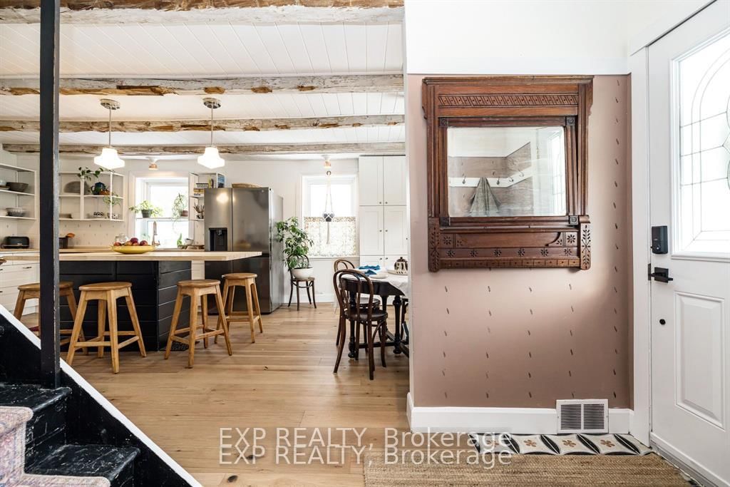 23 Norma Street S
