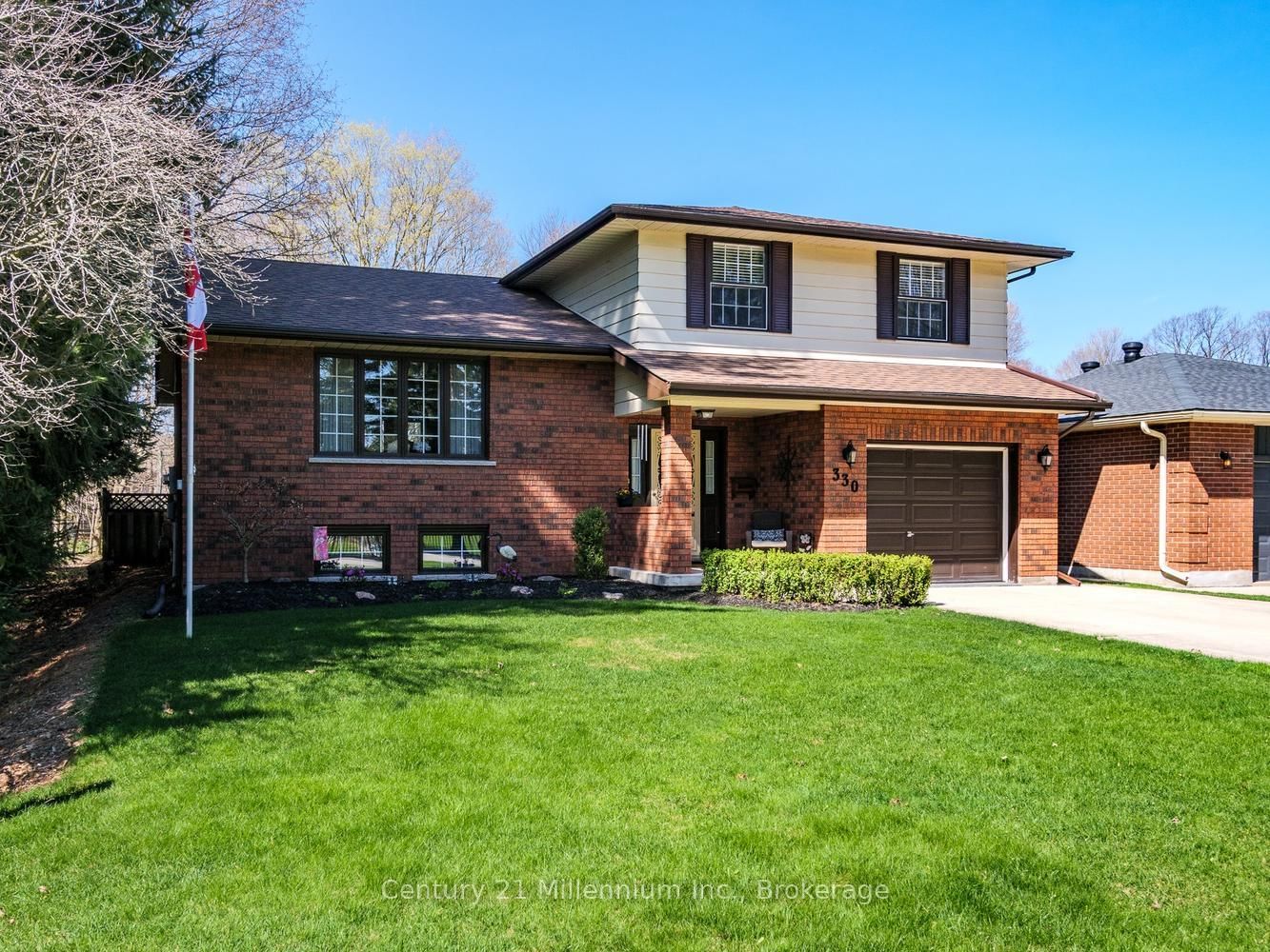 Listing photo 3