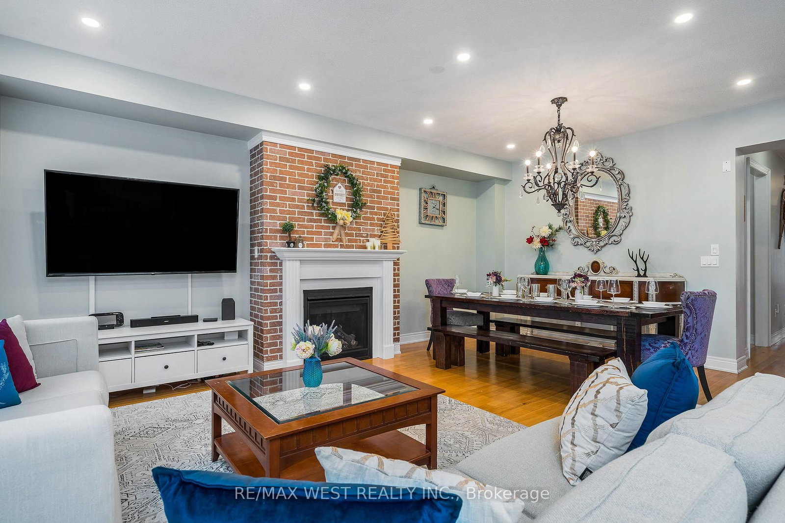 171 snowbridge Way, Unit 37 - Photo 4