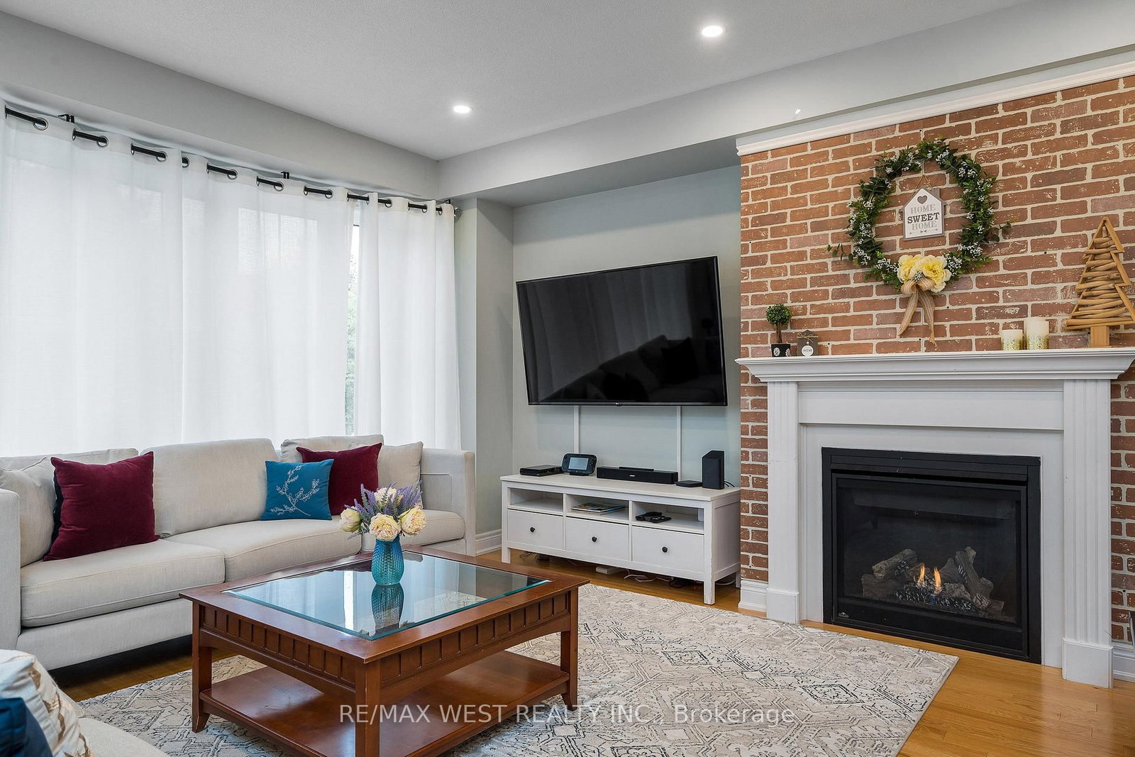 171 snowbridge Way, Unit 37 - Photo 7