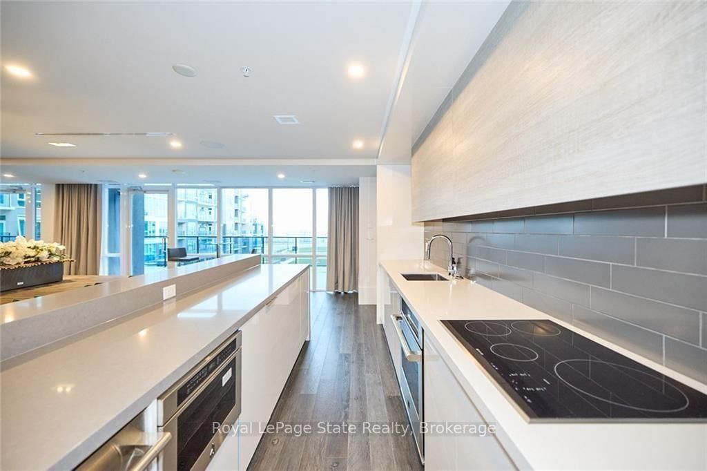 16 Concord Place, Unit 137 - Photo 30
