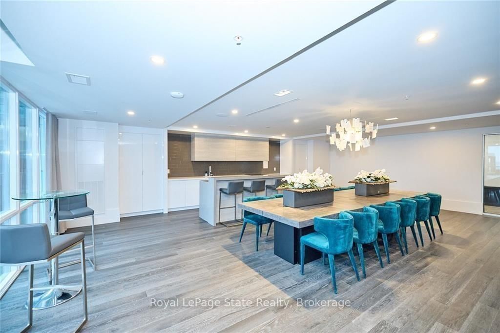 16 Concord Place, Unit 137 - Photo 32