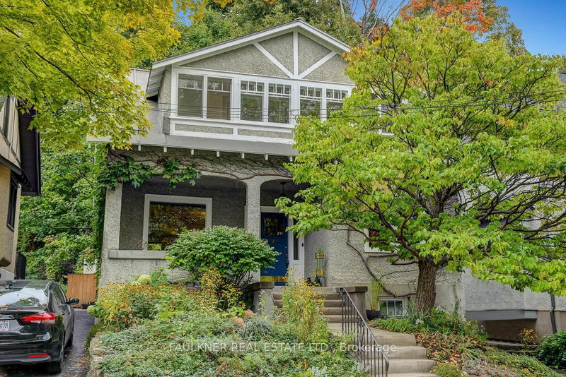 home for sale on 211 Sunnyside Avenue